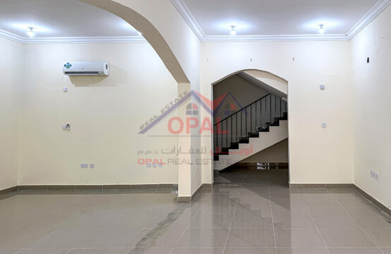 For Rent a Villa in Umm Salal Ali